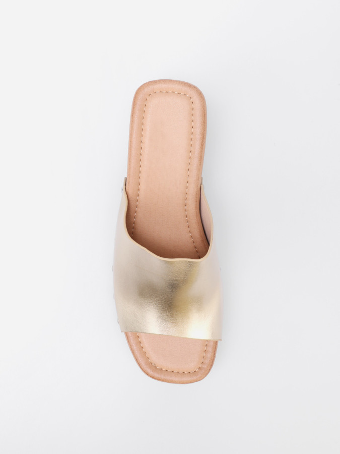 Mules sabots cloutées à plateforme