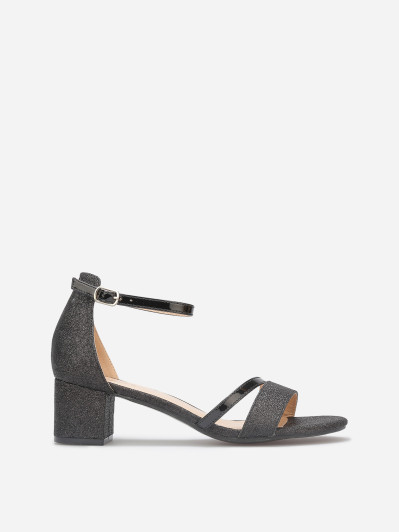 Sandales pailletées à fines brides vernies