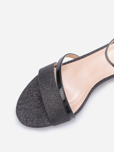 Sandales pailletées à fines brides vernies