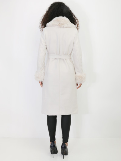 Manteau à col fourré