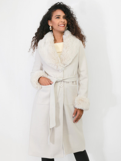 Manteau à col fourré