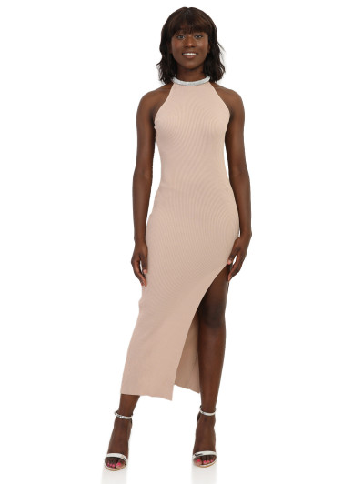 Robe fendue à col en strass