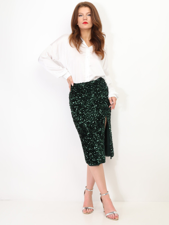 Jupe mi-longue fendue à sequins
