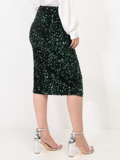 Jupe mi-longue fendue à sequins