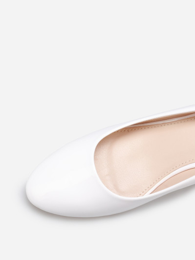 Escarpins vernis à talon carré