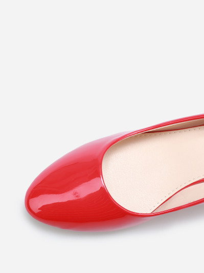 Escarpins vernis à talon carré