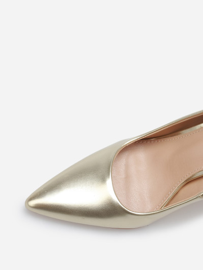 Stilettos pointus à talon aiguille