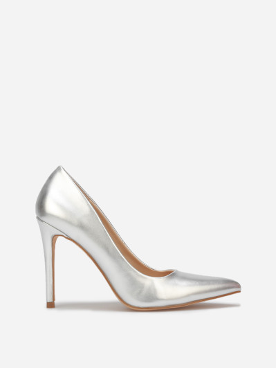 Stilettos pointus à talon aiguille