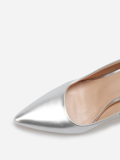 Stilettos pointus à talon aiguille