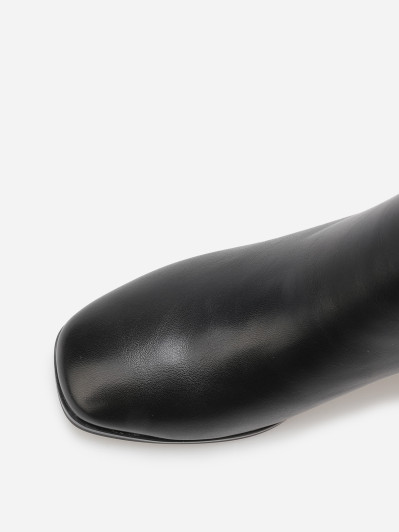 Bottines à bout carré et mors serti