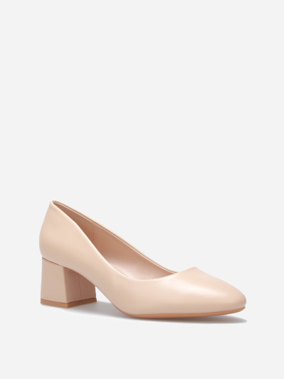 Escarpins basiques à talon carré