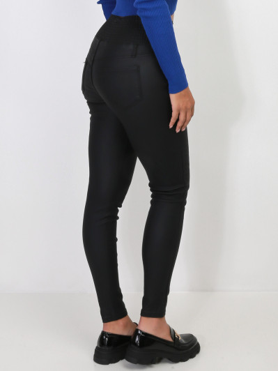 Pantalon slim smocké et enduit