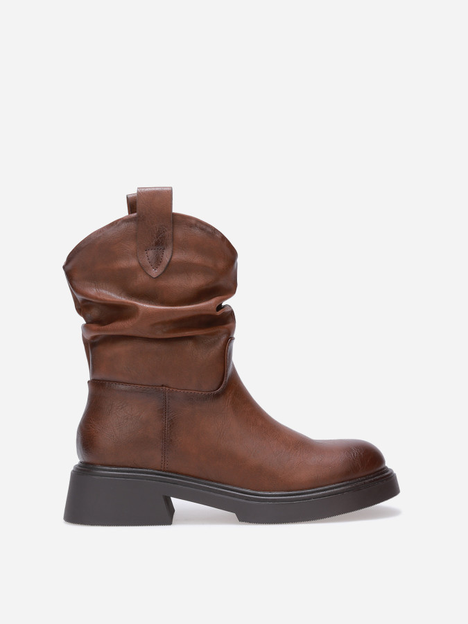 Bottines plissées à semelle épaisse