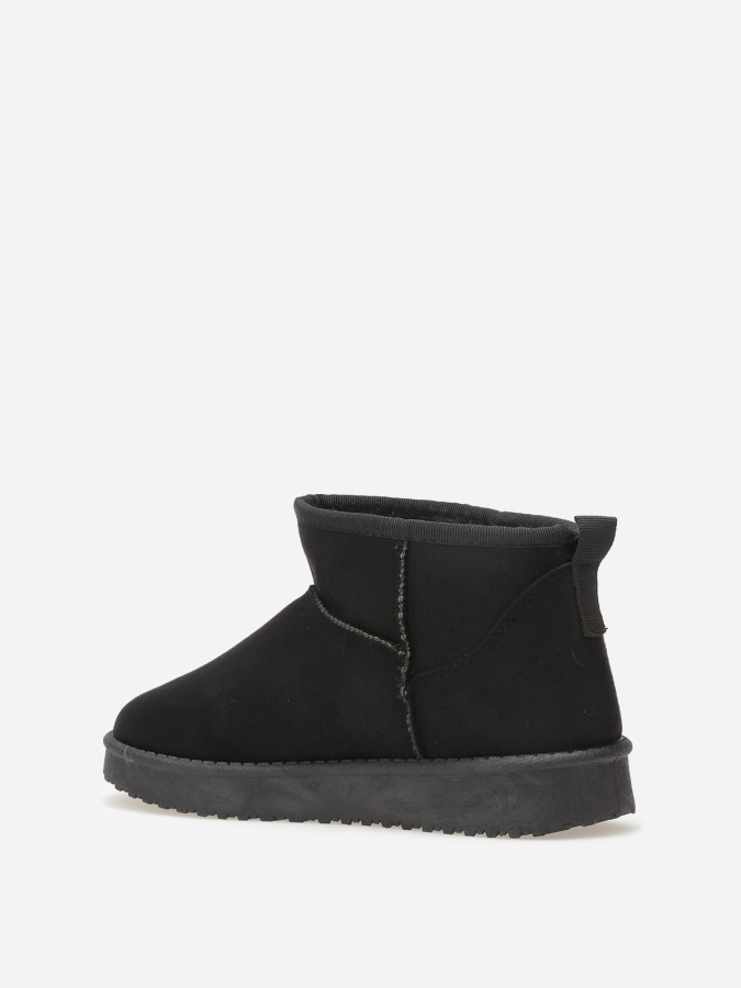 Boots basses fourrées en suédine