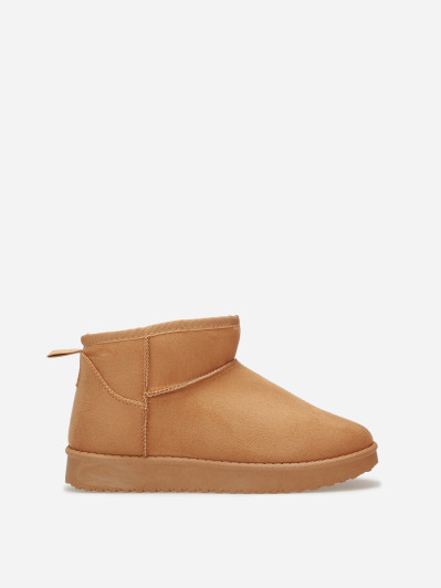 Boots basses fourrées en suédine