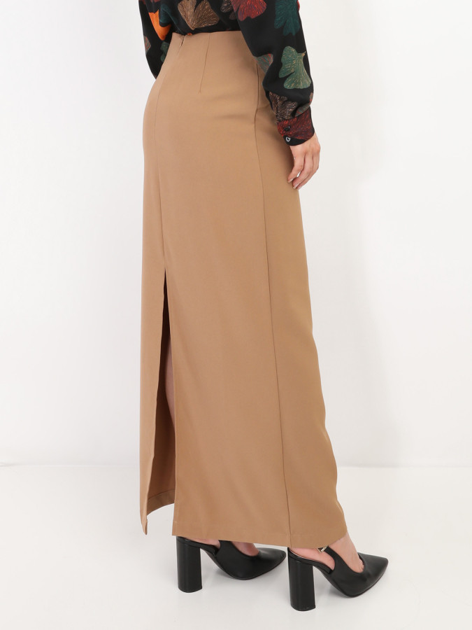 Jupe longue et droite