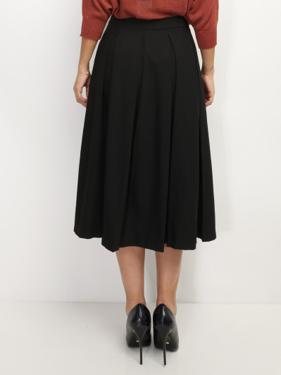 Jupe mi-longue évasée et plissée