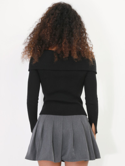 Pull côtelé à col bardot