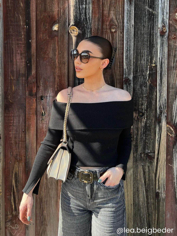 Pull côtelé à col bardot