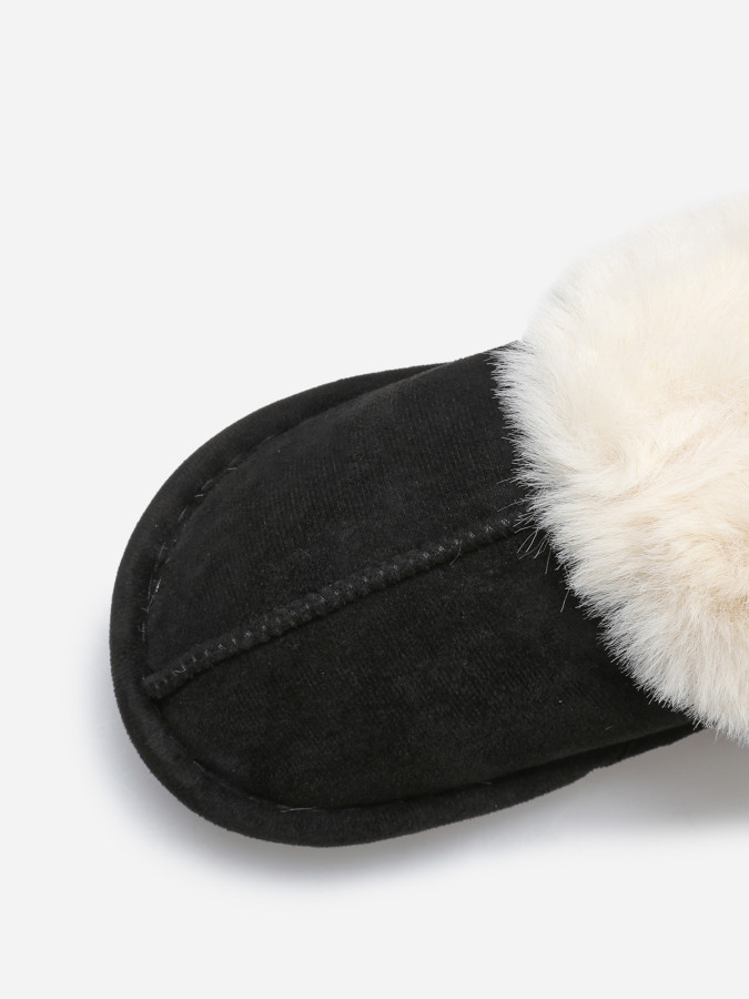 Chaussons en suédine fourrés