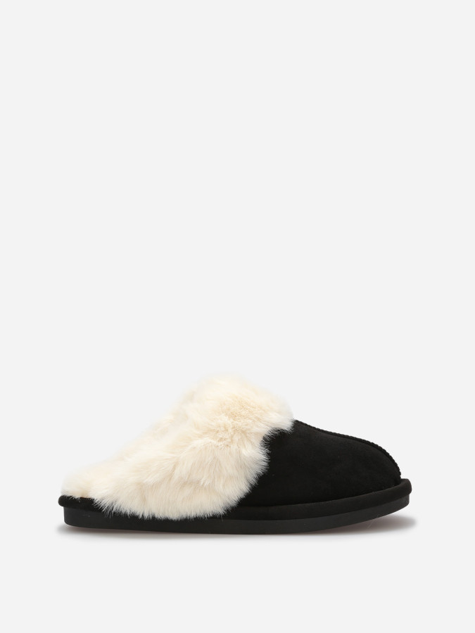 Chaussons en suédine fourrés