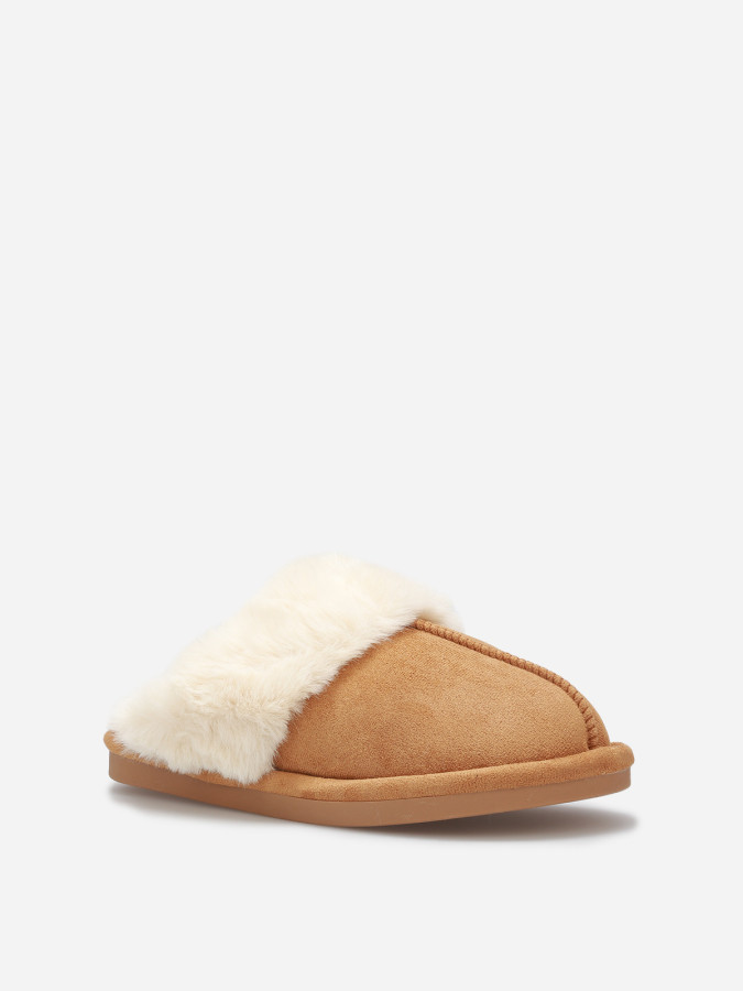 Chaussons en suédine fourrés
