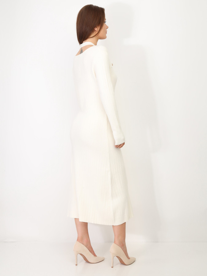 Robe longue cut out à boutons