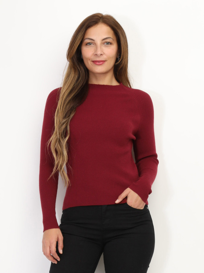 Pull côtelé à col montant