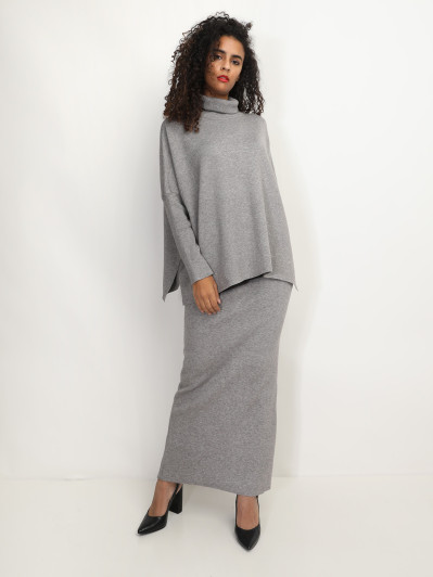 Ensemble maille jupe longue et col roulé oversize