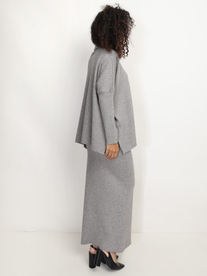 Ensemble maille jupe longue et col roulé oversize