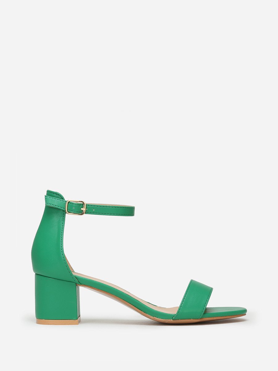 Sandales carrées vertes en simili