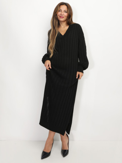 Robe en maille côtelée à fentes