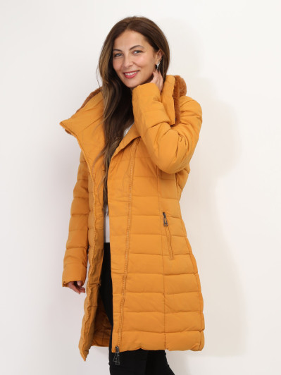 Doudoune cintrée à col fourré