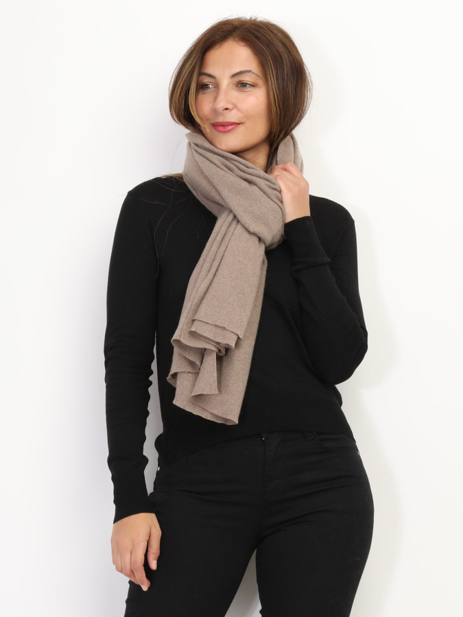 Écharpe unie toucher cachemire