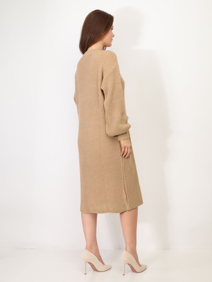 Robe pull mi-longue à manches bouffantes