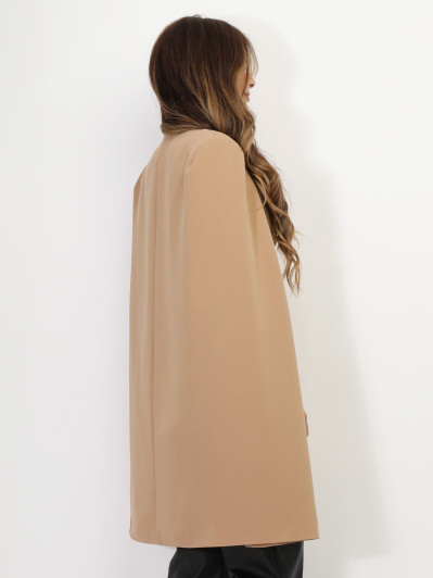 Manteau cape à boutons style officier