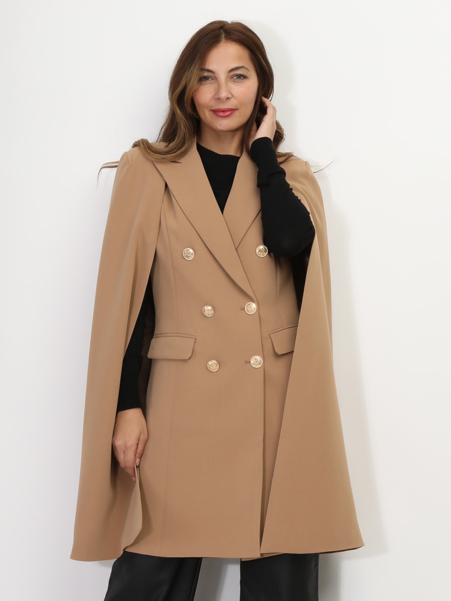 Manteau cape à boutons style officier