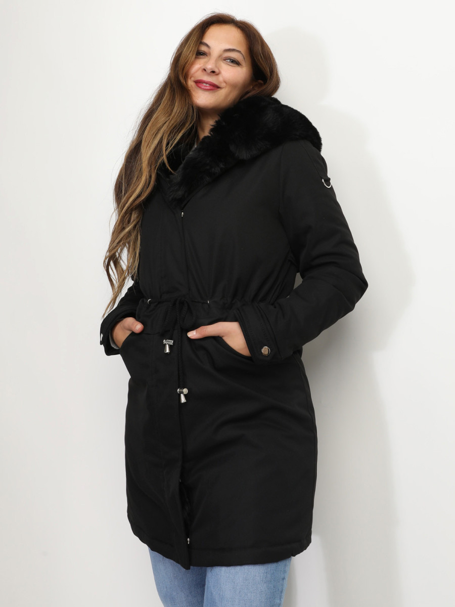 Manteau parka avec détails fausse fourrure