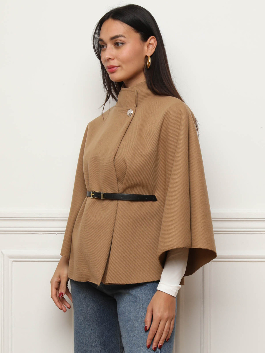 Cape ceinturée camel avec boutons