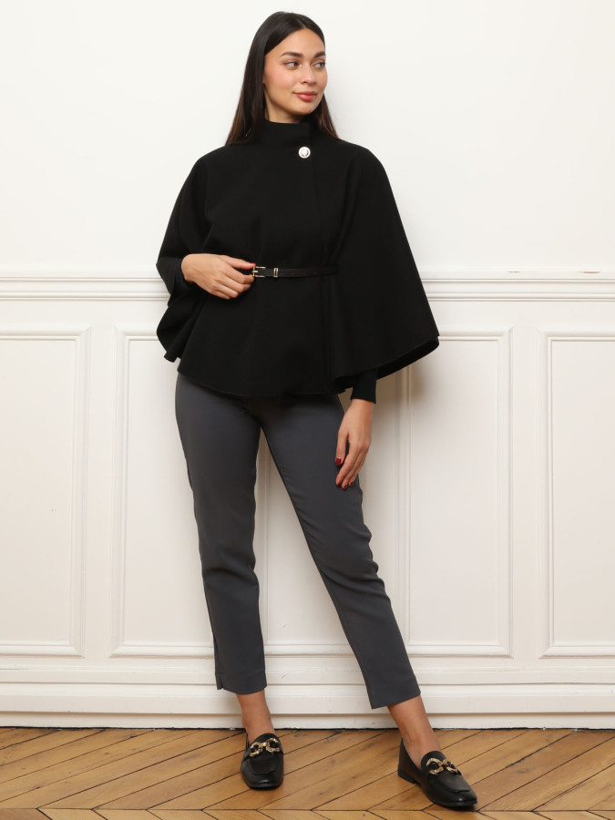 Cape ceinturée avec boutons