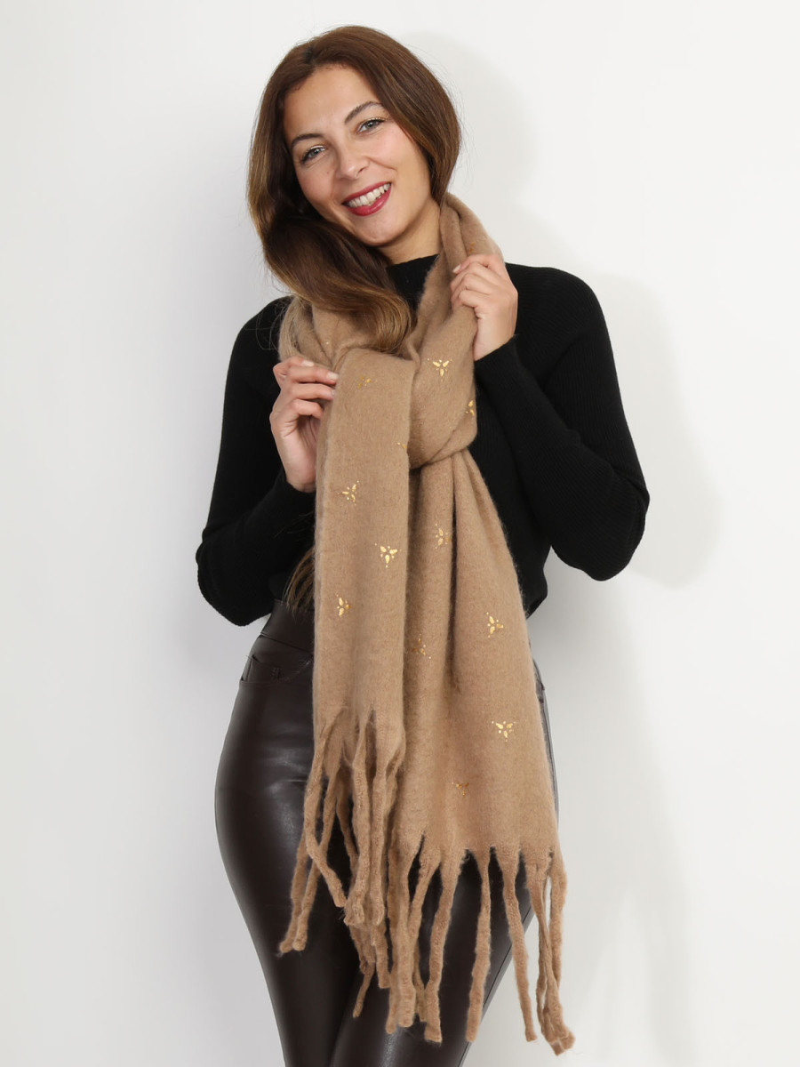 Echarpe duveteuse à motif doré