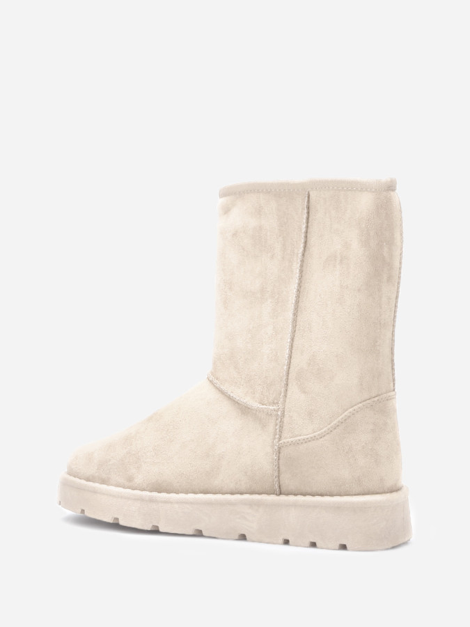 Boots en suédine fourrées