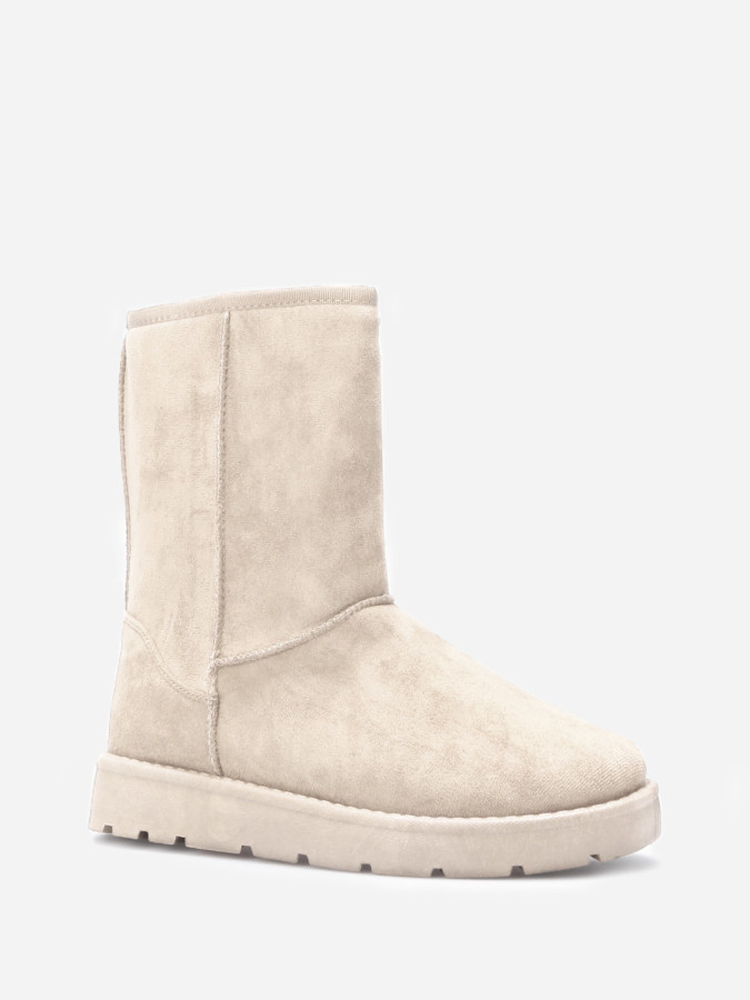Boots en suédine fourrées