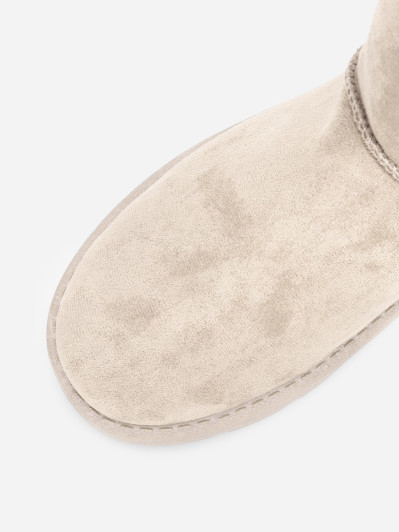 Boots en suédine fourrées