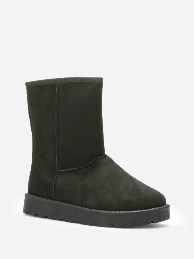 Boots en suédine fourrées