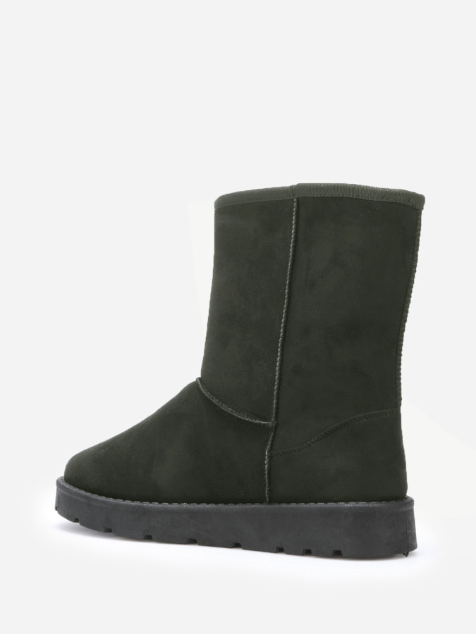 Boots en suédine fourrées