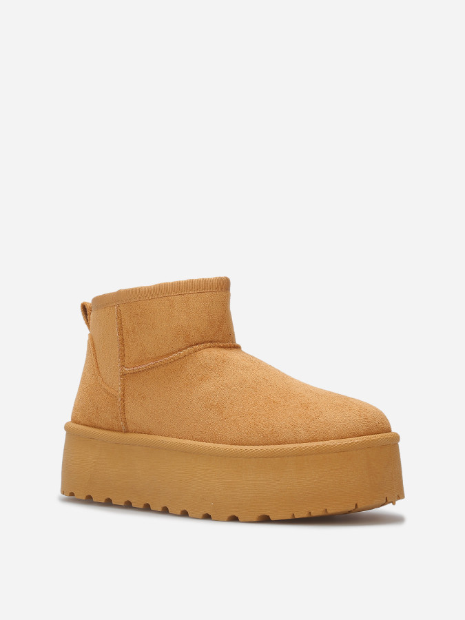 Boots en suédine fourrées à plateforme