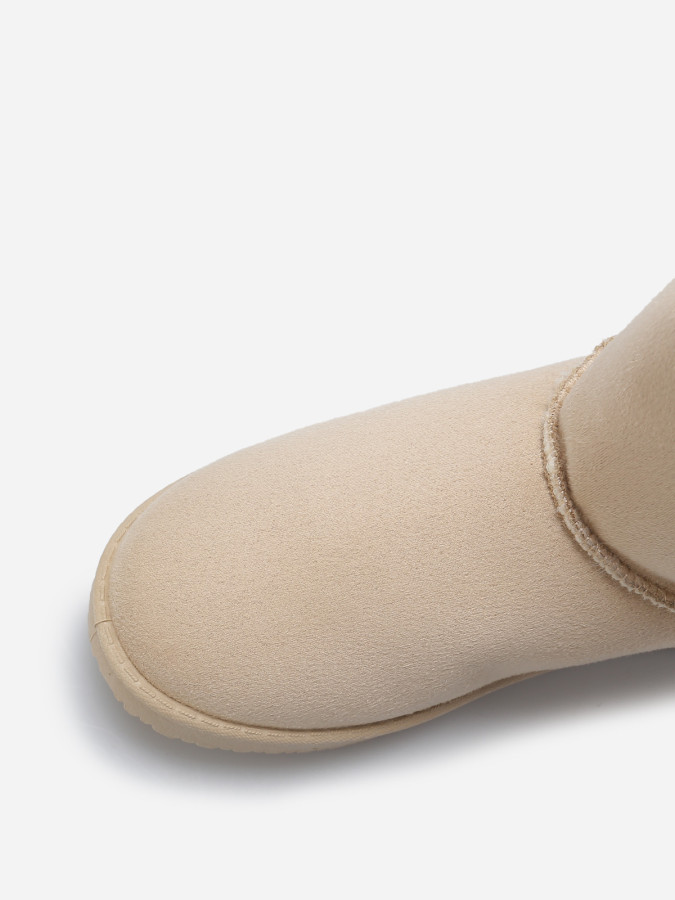 Boots fourrées à strass