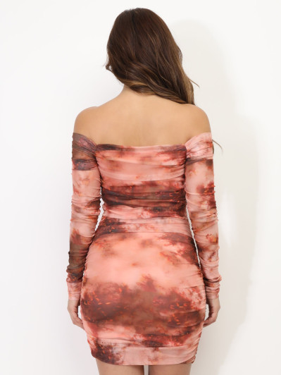 Robe en tulle à col bardot