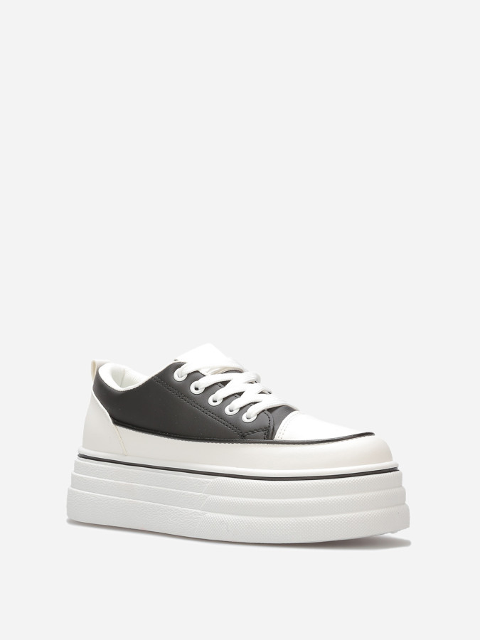 Baskets en simili à plateforme en relief